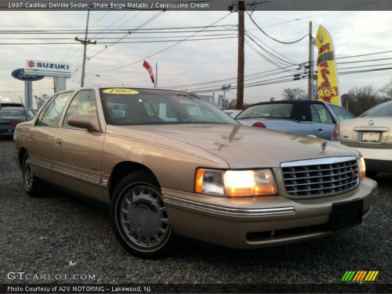 Shale Beige Metallic / Cappuccino Cream 1997 Cadillac DeVille Sedan