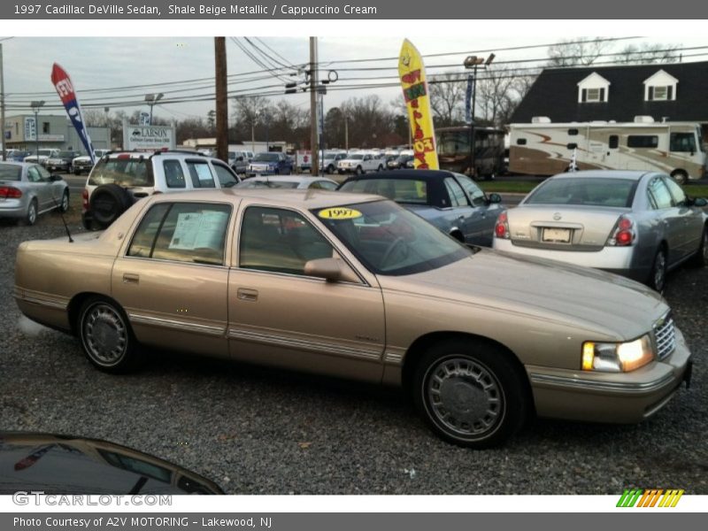 Shale Beige Metallic / Cappuccino Cream 1997 Cadillac DeVille Sedan