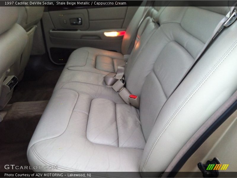 Shale Beige Metallic / Cappuccino Cream 1997 Cadillac DeVille Sedan