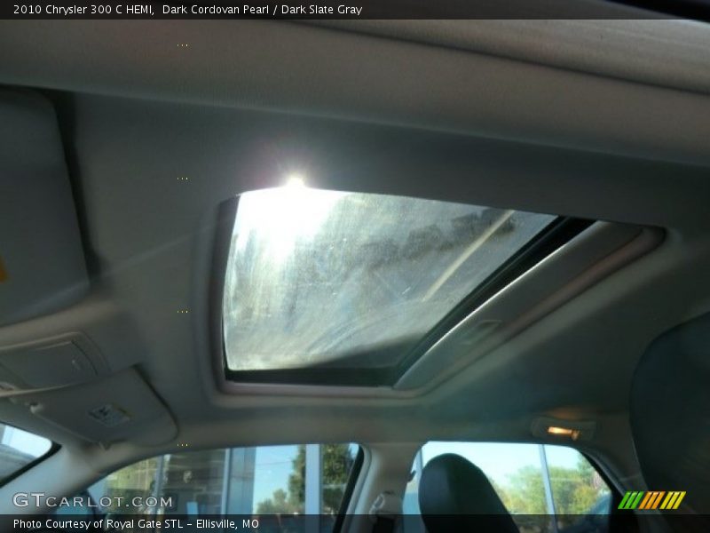 Sunroof of 2010 300 C HEMI