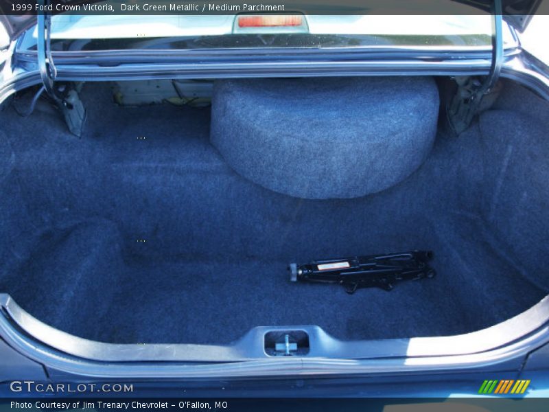 Dark Green Metallic / Medium Parchment 1999 Ford Crown Victoria