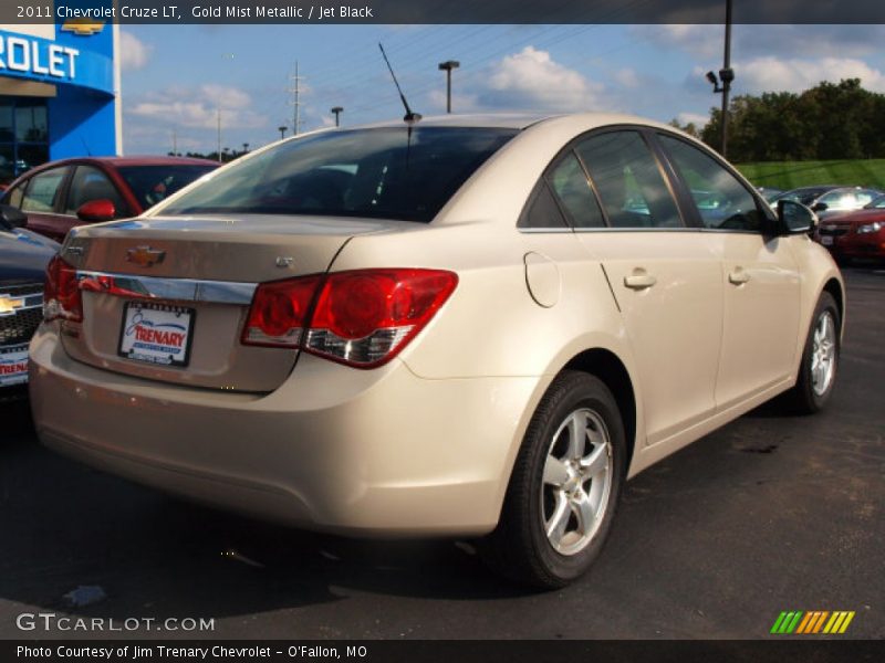 Gold Mist Metallic / Jet Black 2011 Chevrolet Cruze LT