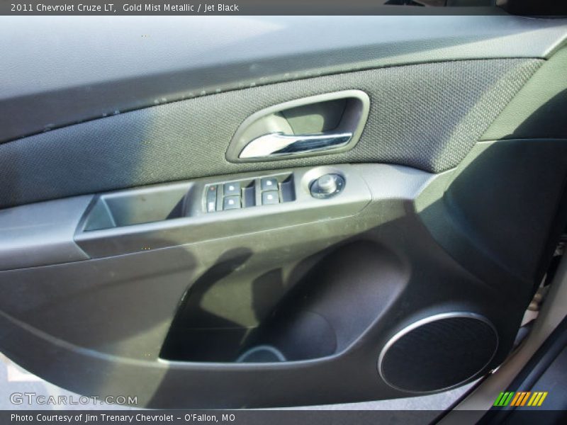 Gold Mist Metallic / Jet Black 2011 Chevrolet Cruze LT