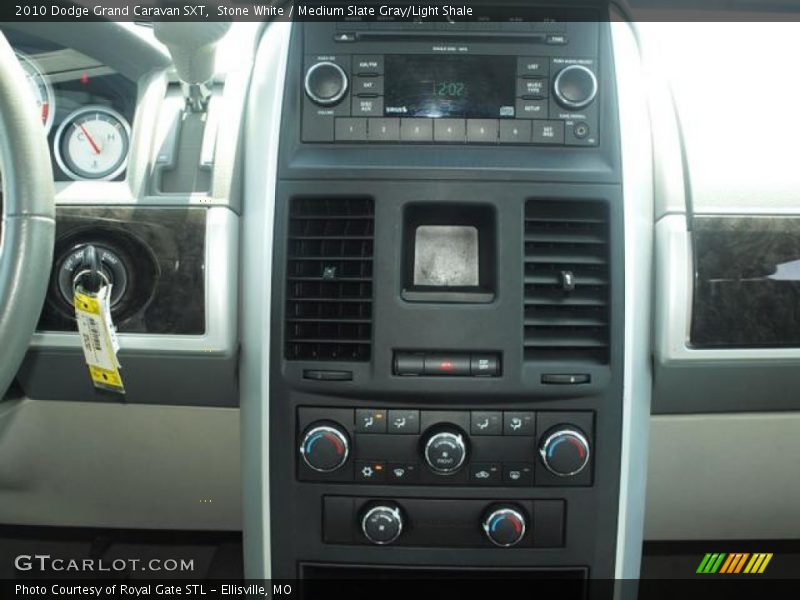 Stone White / Medium Slate Gray/Light Shale 2010 Dodge Grand Caravan SXT