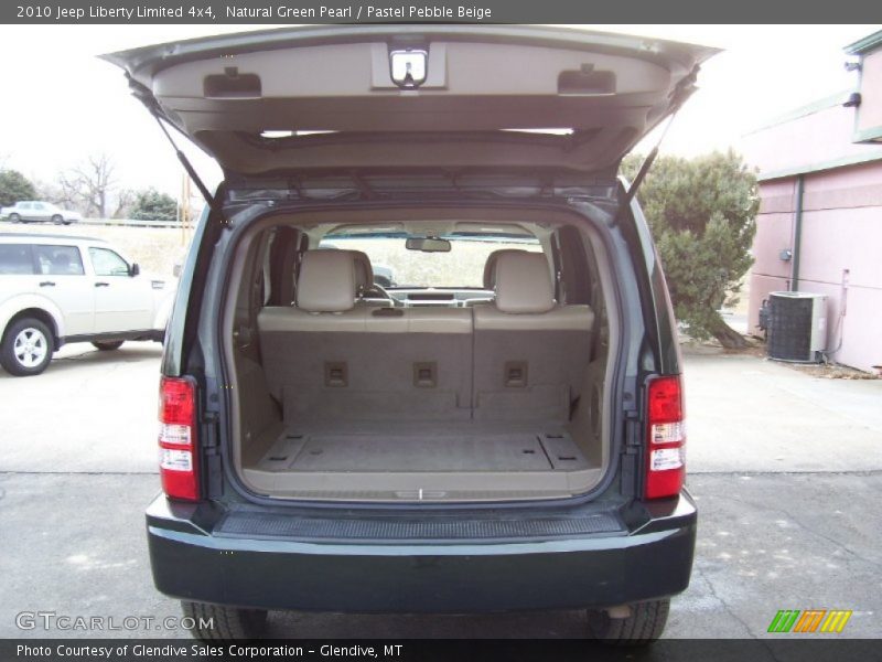 Natural Green Pearl / Pastel Pebble Beige 2010 Jeep Liberty Limited 4x4