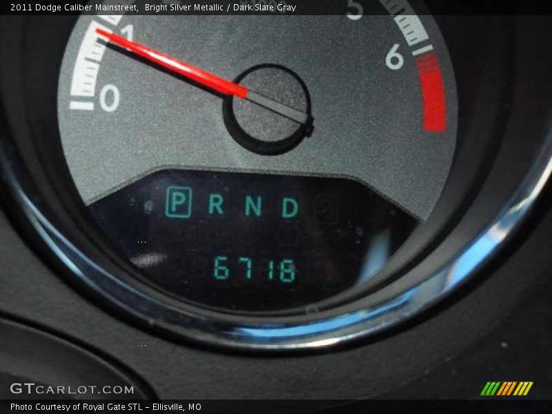 Bright Silver Metallic / Dark Slate Gray 2011 Dodge Caliber Mainstreet