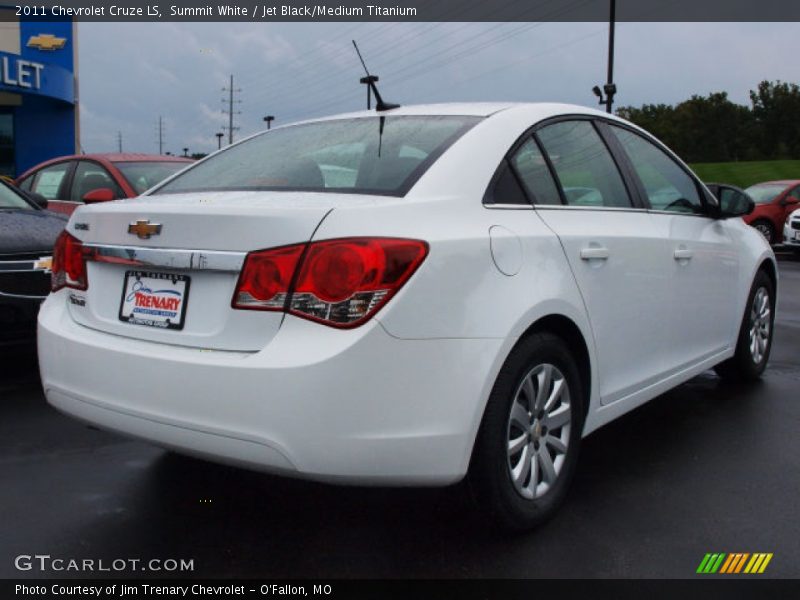 Summit White / Jet Black/Medium Titanium 2011 Chevrolet Cruze LS