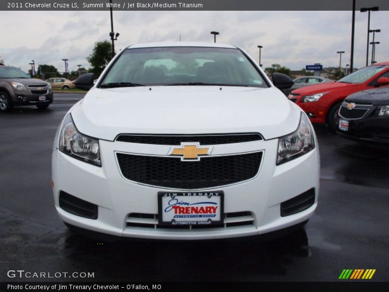 Summit White / Jet Black/Medium Titanium 2011 Chevrolet Cruze LS