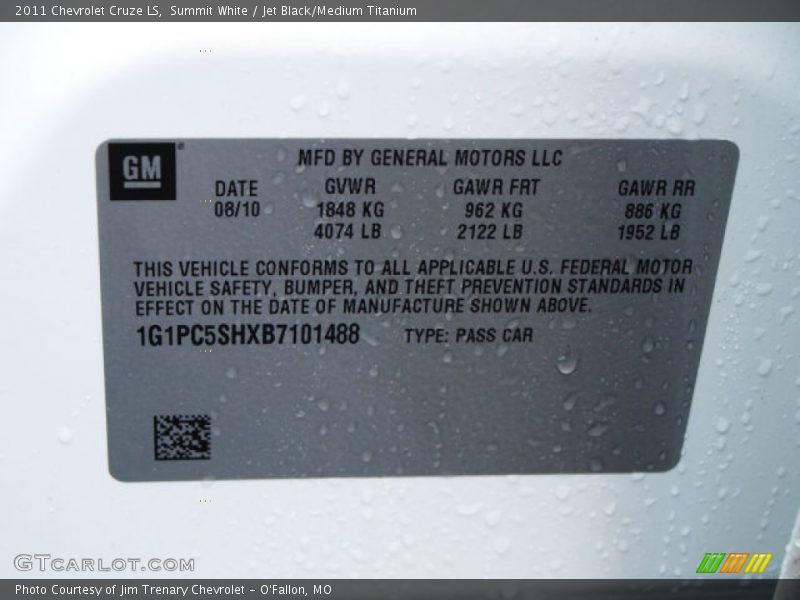 Summit White / Jet Black/Medium Titanium 2011 Chevrolet Cruze LS