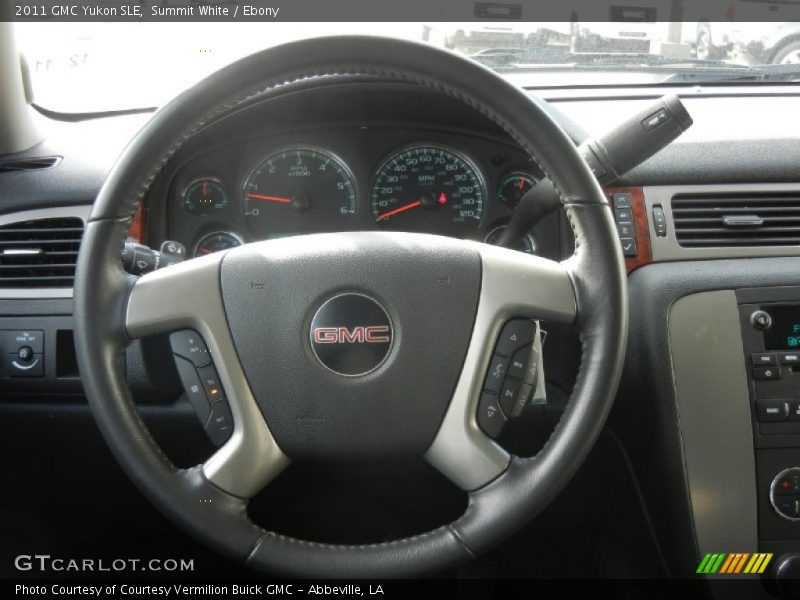 Summit White / Ebony 2011 GMC Yukon SLE