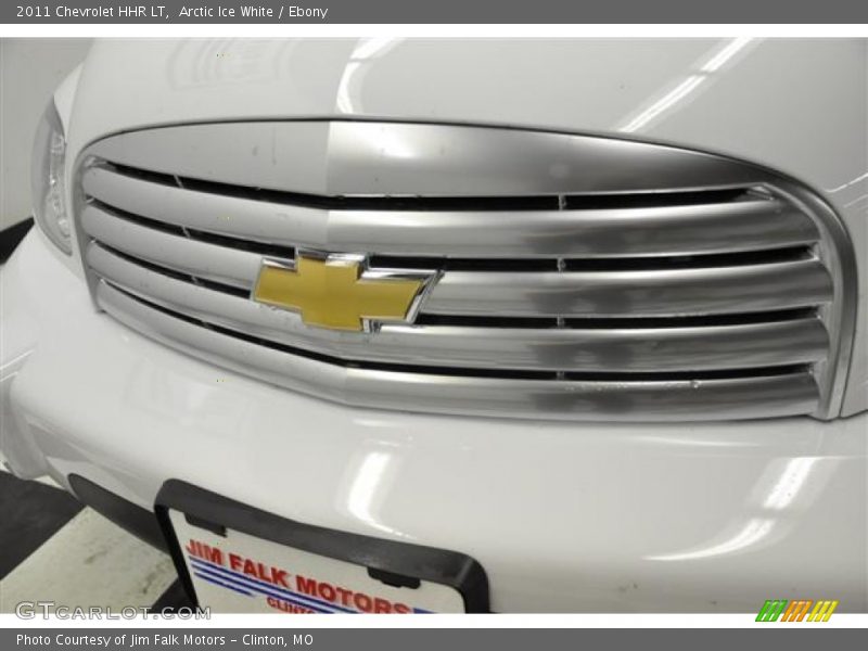 Arctic Ice White / Ebony 2011 Chevrolet HHR LT