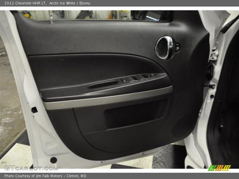 Arctic Ice White / Ebony 2011 Chevrolet HHR LT