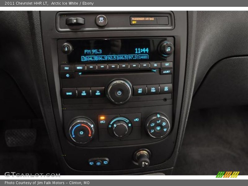 Arctic Ice White / Ebony 2011 Chevrolet HHR LT