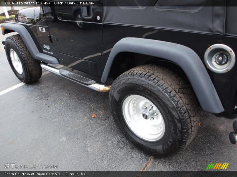 Black / Dark Slate Gray 2004 Jeep Wrangler X 4x4