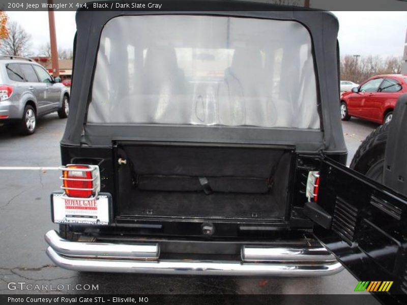Black / Dark Slate Gray 2004 Jeep Wrangler X 4x4