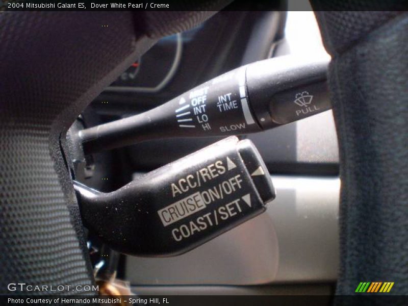 Dover White Pearl / Creme 2004 Mitsubishi Galant ES