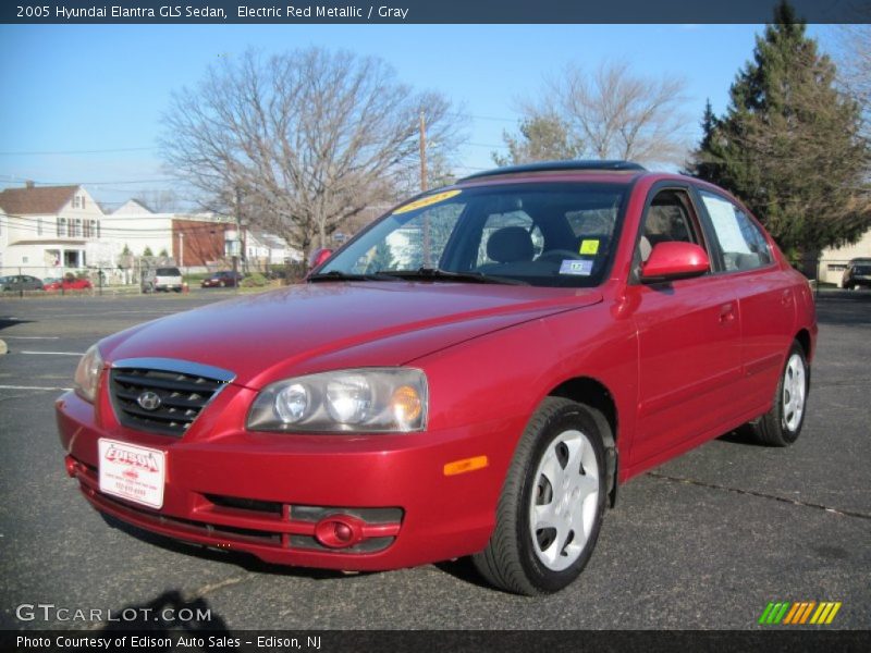Electric Red Metallic / Gray 2005 Hyundai Elantra GLS Sedan
