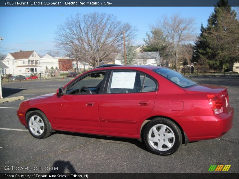 Electric Red Metallic / Gray 2005 Hyundai Elantra GLS Sedan