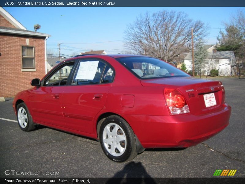 Electric Red Metallic / Gray 2005 Hyundai Elantra GLS Sedan
