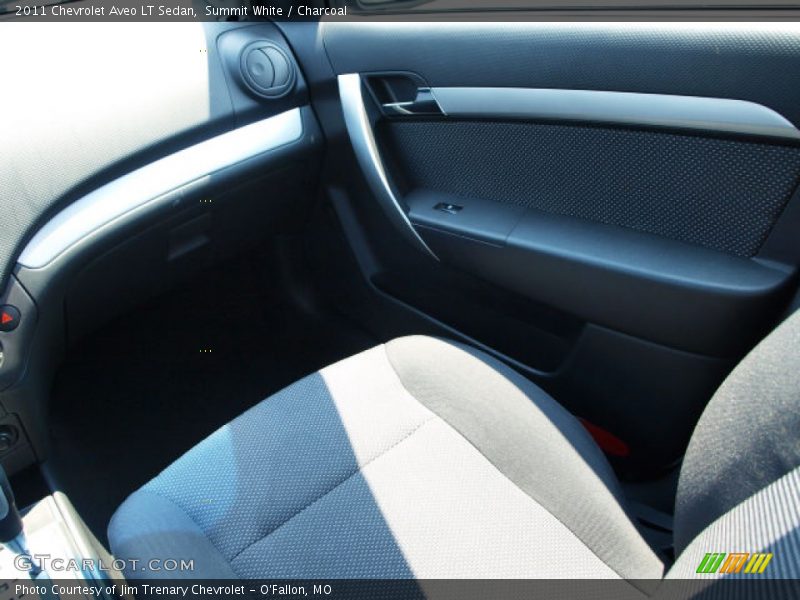 Summit White / Charcoal 2011 Chevrolet Aveo LT Sedan
