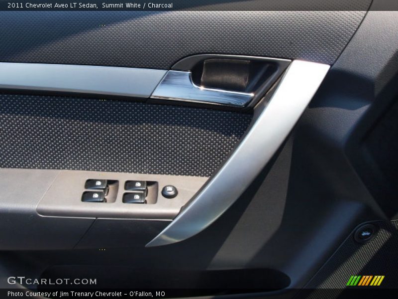 Summit White / Charcoal 2011 Chevrolet Aveo LT Sedan