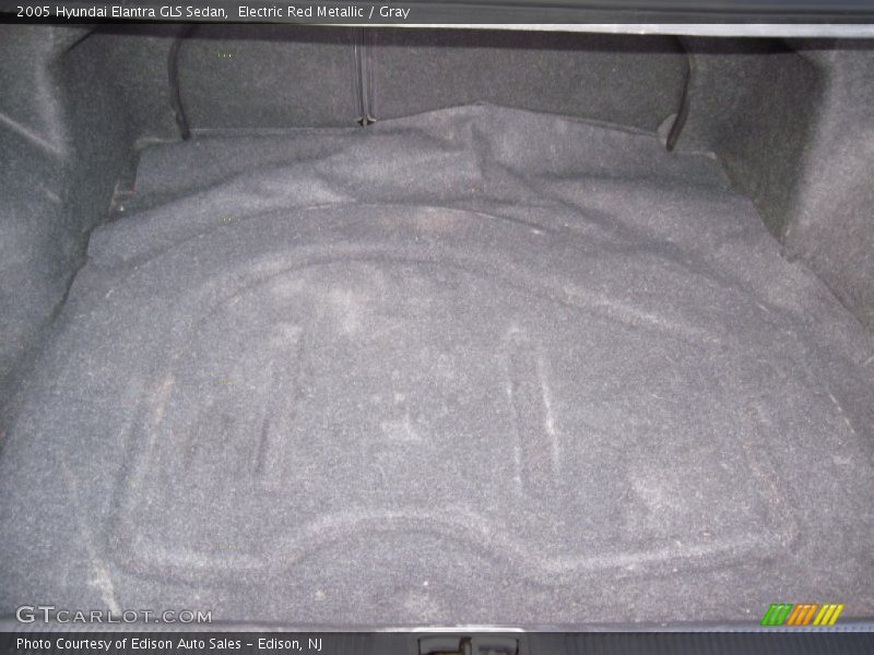 Electric Red Metallic / Gray 2005 Hyundai Elantra GLS Sedan
