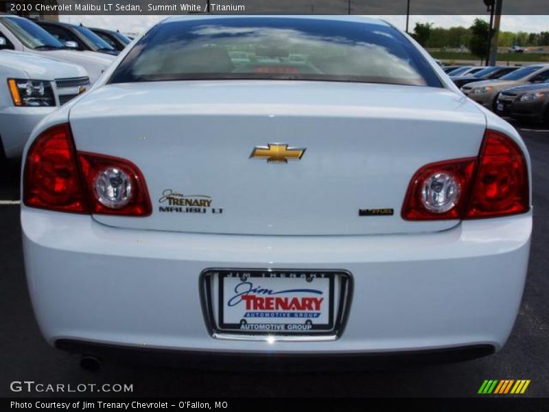 Summit White / Titanium 2010 Chevrolet Malibu LT Sedan