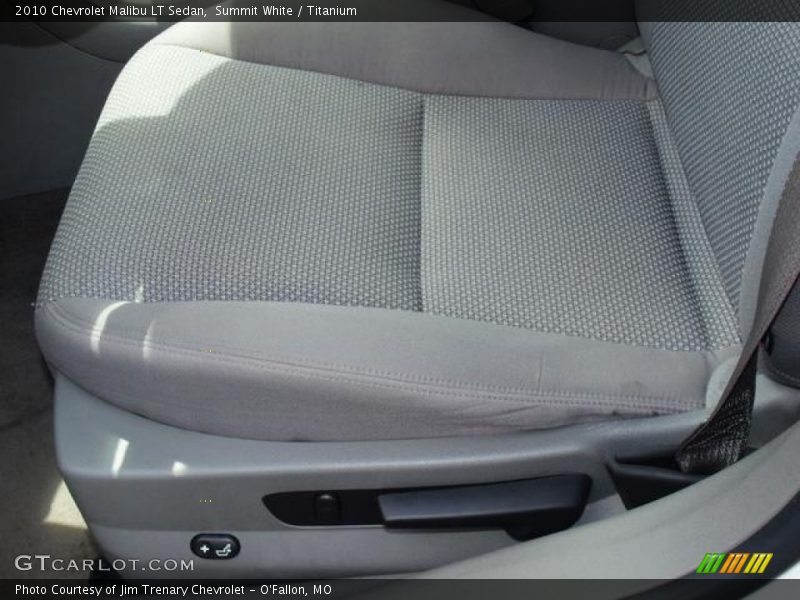 Summit White / Titanium 2010 Chevrolet Malibu LT Sedan