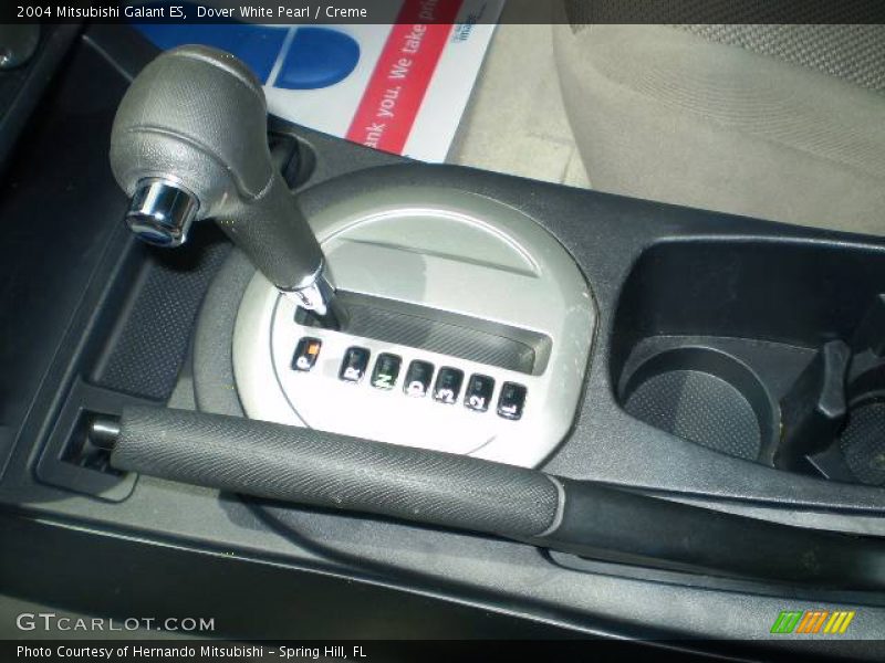 Dover White Pearl / Creme 2004 Mitsubishi Galant ES