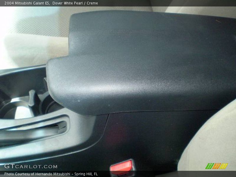 Dover White Pearl / Creme 2004 Mitsubishi Galant ES