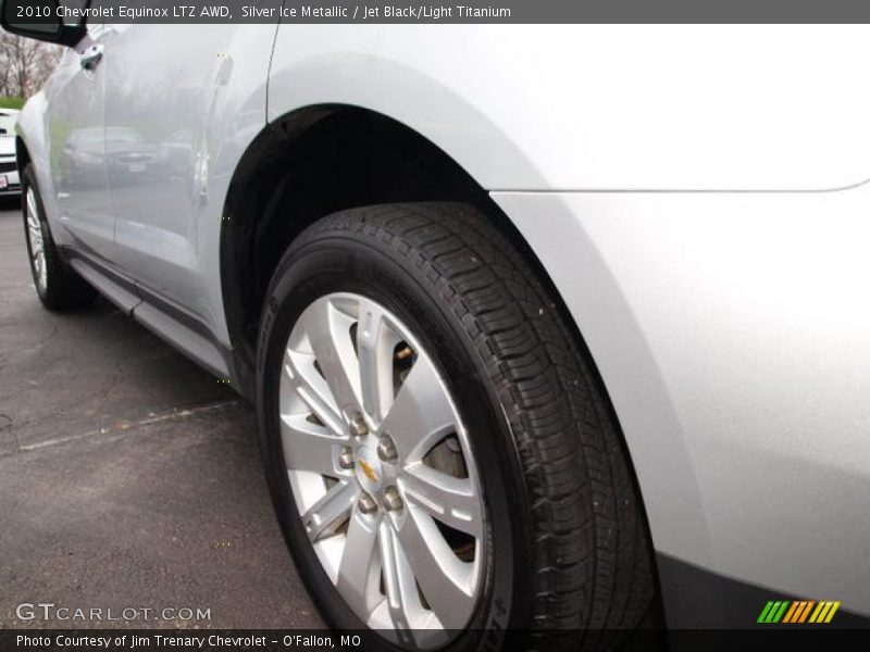 Silver Ice Metallic / Jet Black/Light Titanium 2010 Chevrolet Equinox LTZ AWD