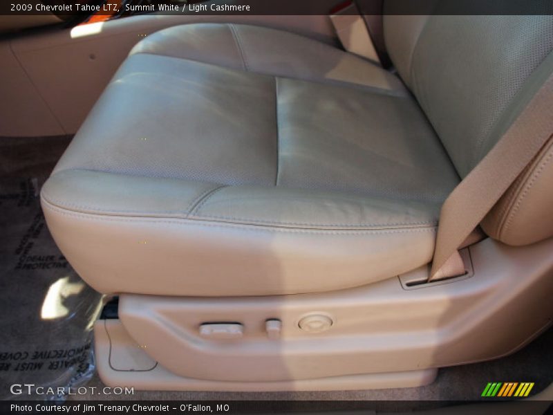 Summit White / Light Cashmere 2009 Chevrolet Tahoe LTZ