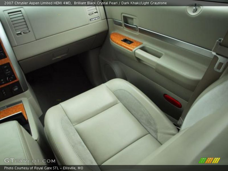Brilliant Black Crystal Pearl / Dark Khaki/Light Graystone 2007 Chrysler Aspen Limited HEMI 4WD