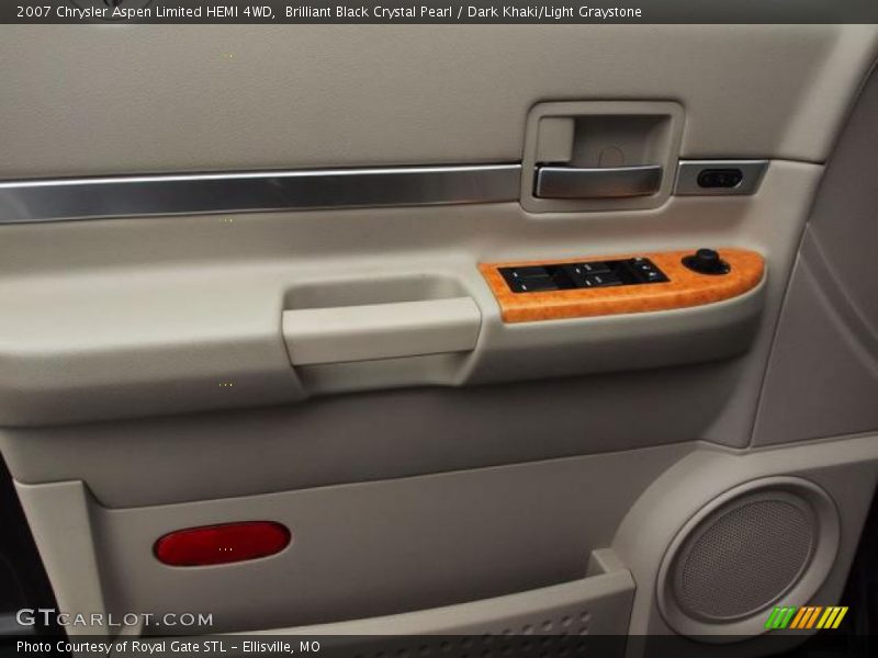 Brilliant Black Crystal Pearl / Dark Khaki/Light Graystone 2007 Chrysler Aspen Limited HEMI 4WD