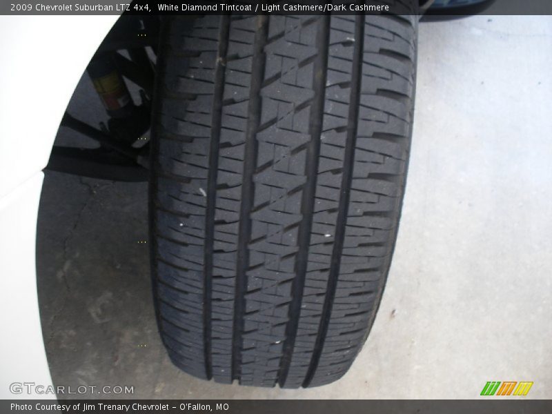 White Diamond Tintcoat / Light Cashmere/Dark Cashmere 2009 Chevrolet Suburban LTZ 4x4