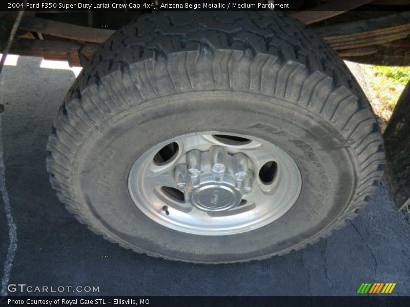 Arizona Beige Metallic / Medium Parchment 2004 Ford F350 Super Duty Lariat Crew Cab 4x4