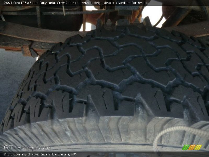 Arizona Beige Metallic / Medium Parchment 2004 Ford F350 Super Duty Lariat Crew Cab 4x4