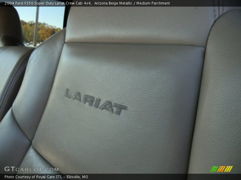 Arizona Beige Metallic / Medium Parchment 2004 Ford F350 Super Duty Lariat Crew Cab 4x4