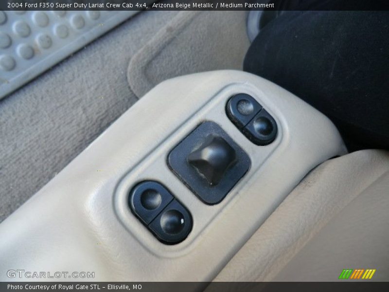 Arizona Beige Metallic / Medium Parchment 2004 Ford F350 Super Duty Lariat Crew Cab 4x4