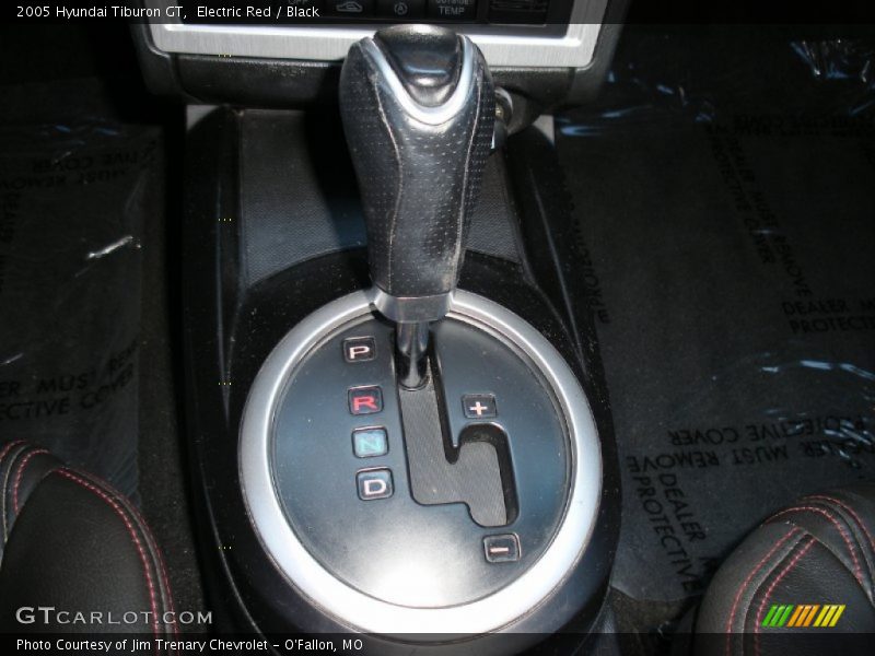 Electric Red / Black 2005 Hyundai Tiburon GT