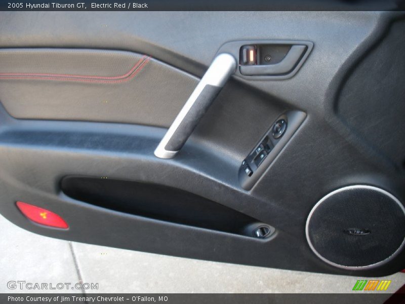 Electric Red / Black 2005 Hyundai Tiburon GT