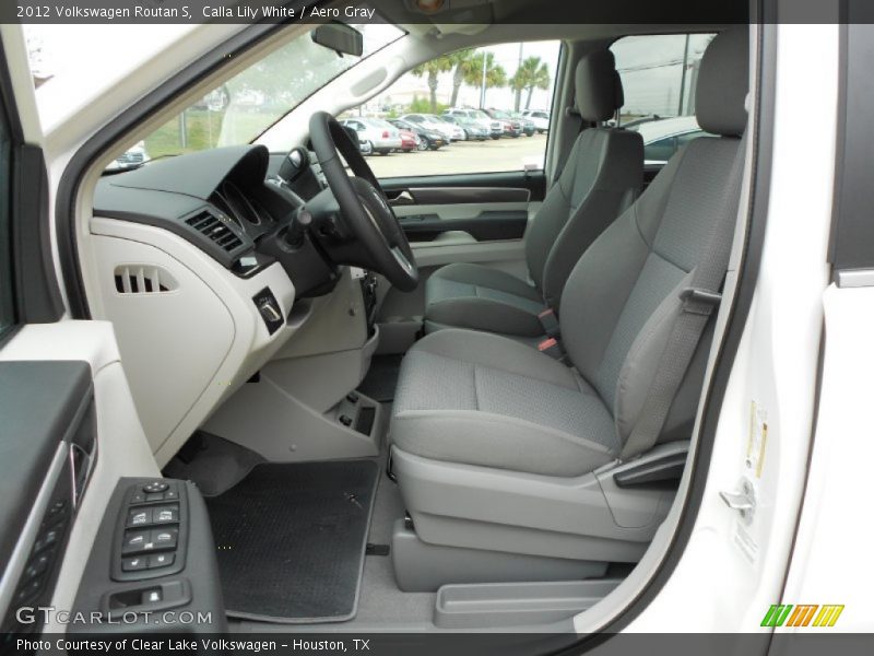  2012 Routan S Aero Gray Interior