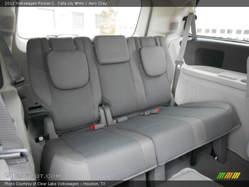  2012 Routan S Aero Gray Interior