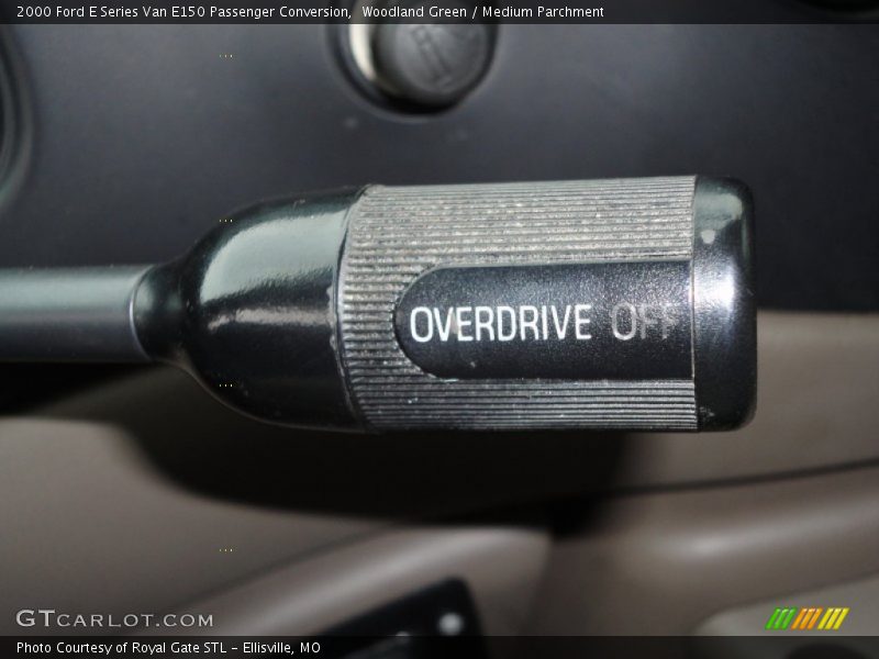 Woodland Green / Medium Parchment 2000 Ford E Series Van E150 Passenger Conversion