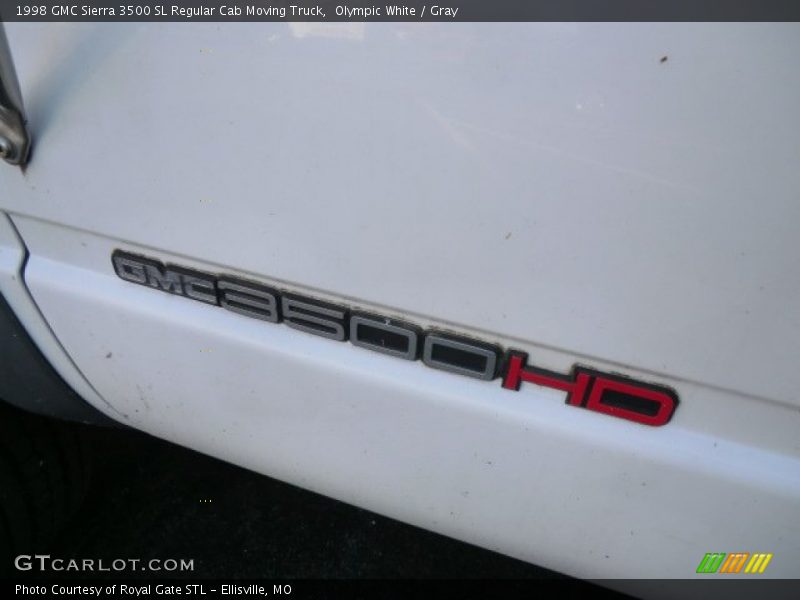 Olympic White / Gray 1998 GMC Sierra 3500 SL Regular Cab Moving Truck