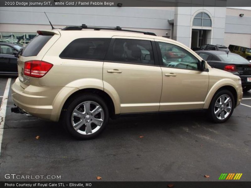 White Gold / Pastel Pebble Beige 2010 Dodge Journey SXT
