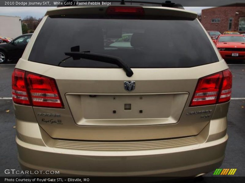 White Gold / Pastel Pebble Beige 2010 Dodge Journey SXT