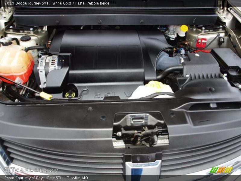White Gold / Pastel Pebble Beige 2010 Dodge Journey SXT