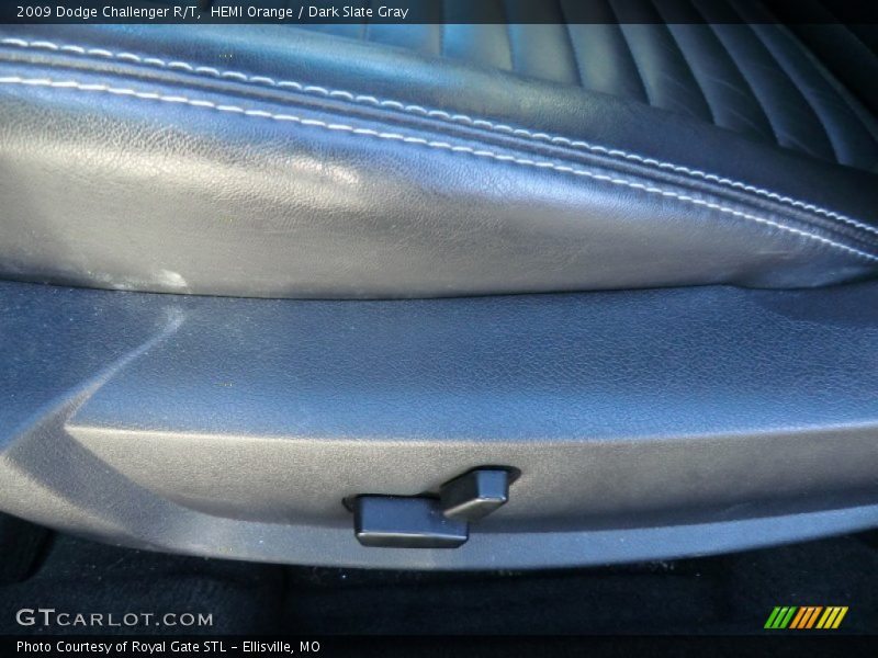 HEMI Orange / Dark Slate Gray 2009 Dodge Challenger R/T