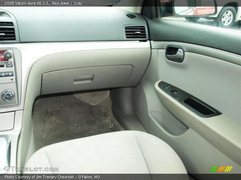 Red Jewel / Gray 2008 Saturn Aura XE 3.5